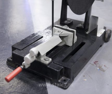 Фото 7 - Станок абразивный отрезной Cut-Off Machine STALEX 400M/3 (220В).
