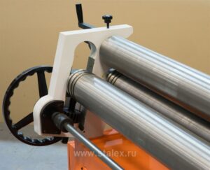 Фото 15 - Станок вальцовочный электромеханический STALEX ESR-2070×3.5.
