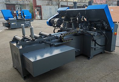 Фото 89 - MetalTec BS 300 CA автоматический колонный ленточнопильный станок.