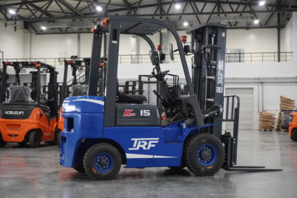 Вилочный погрузчик TRF D15-4X